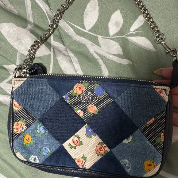 Handbag Couch Used - Picture 4 of 7